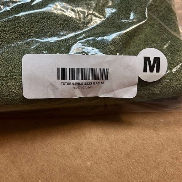 DONNI Terry Henley Sweatshirt Basil - Picture 6 of 7